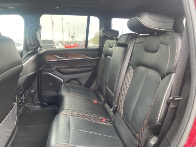 2025 Jeep Grand Cherokee Summit 4x4