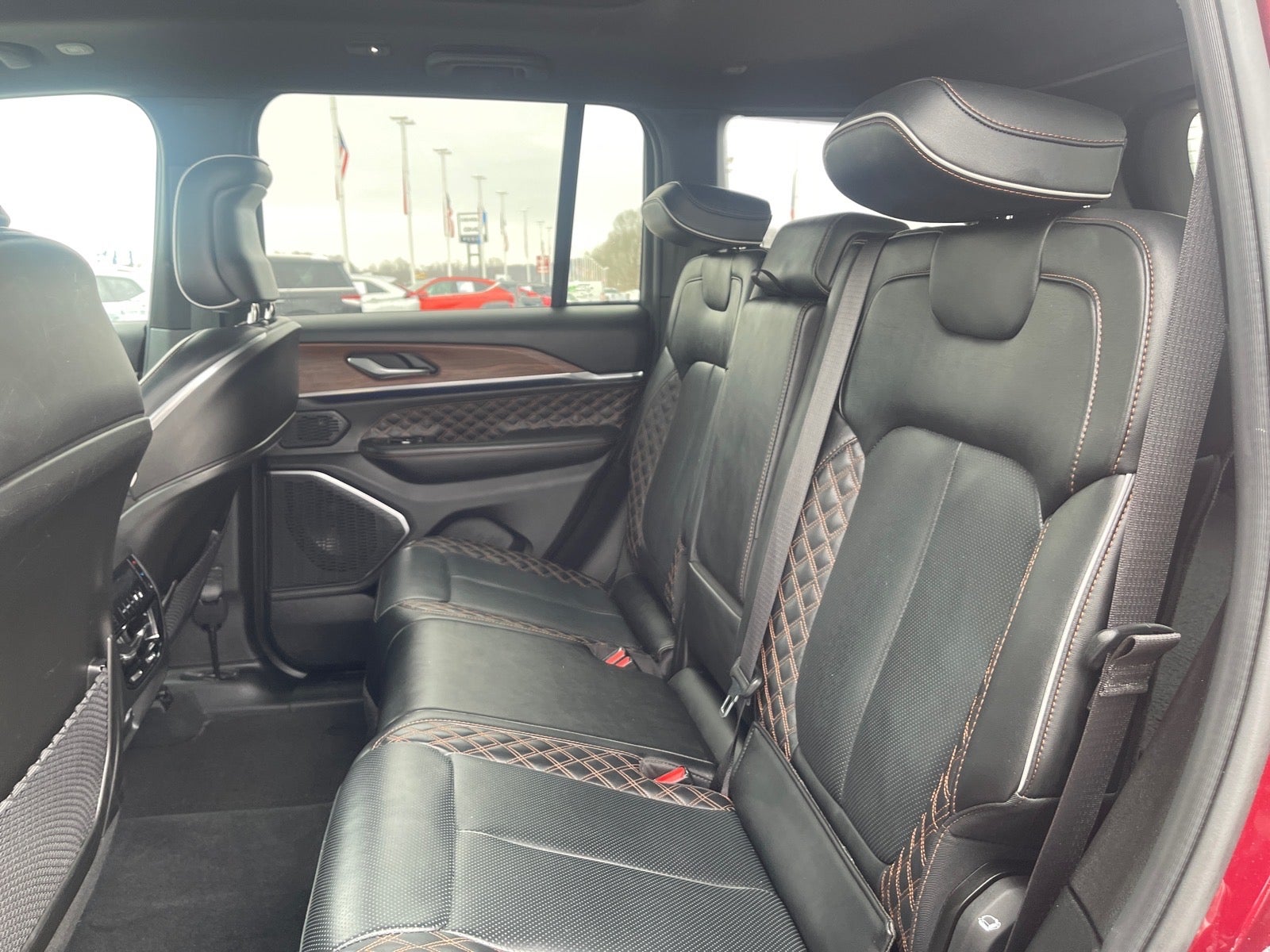 2025 Jeep Grand Cherokee Summit 4x4