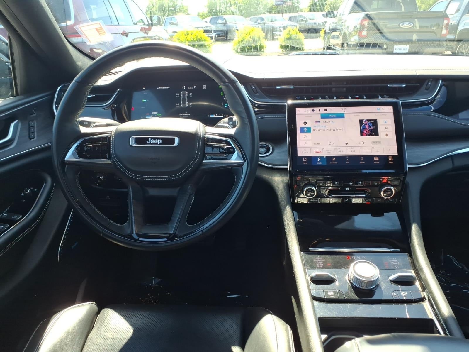2023 Jeep Grand Cherokee 4xe Overland