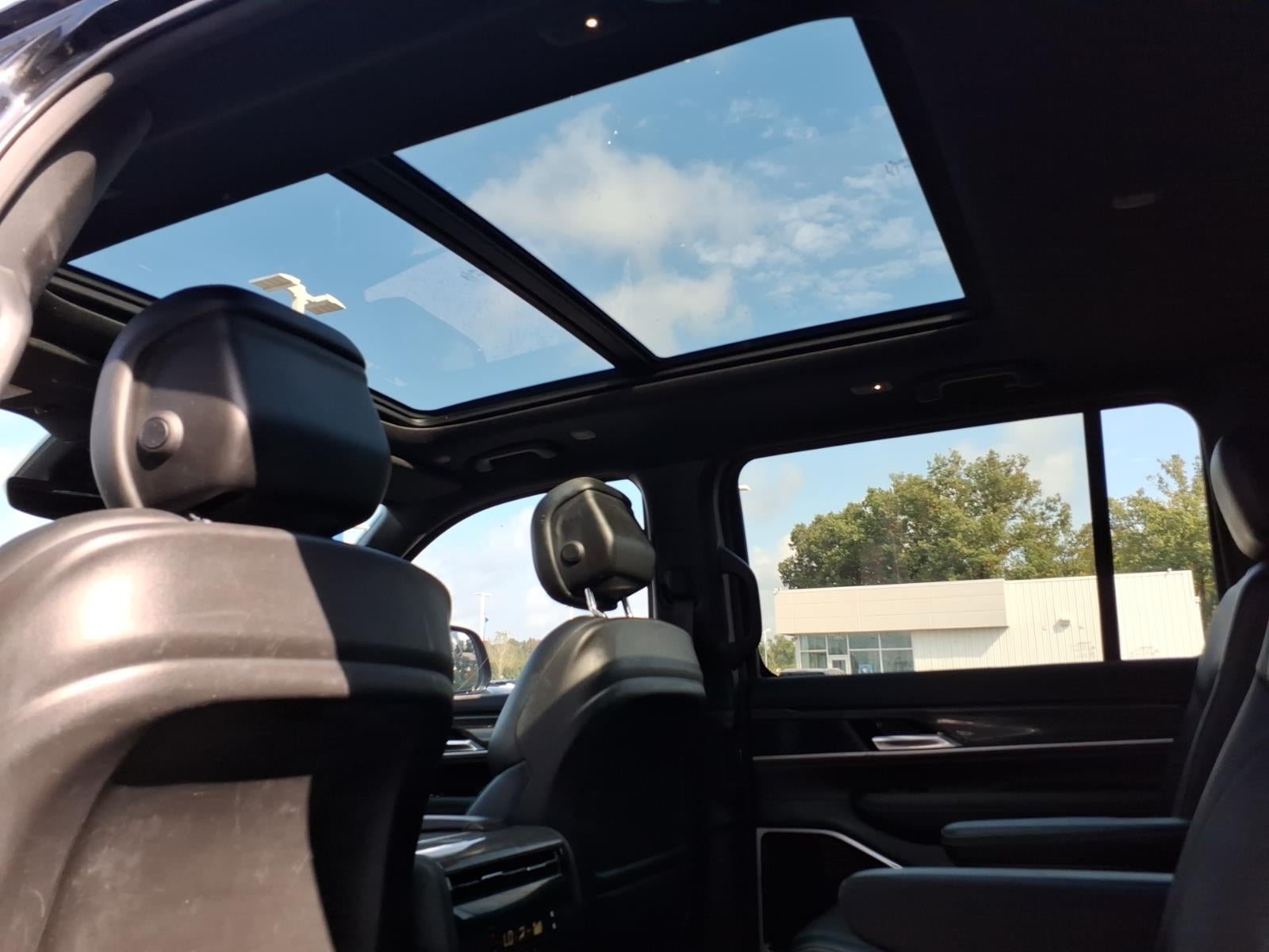 2022 Jeep Wagoneer Series III 4x4