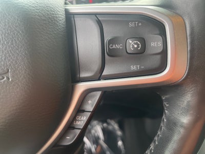 2020 RAM 1500 Big Horn Quad Cab 4x4 6'4' Box