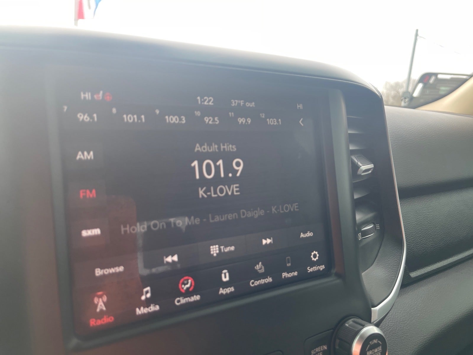 2020 RAM 1500 Big Horn Quad Cab 4x4 6'4' Box