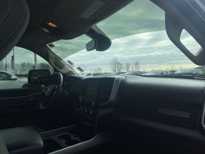 2020 RAM 1500 Big Horn Quad Cab 4x4 6'4' Box