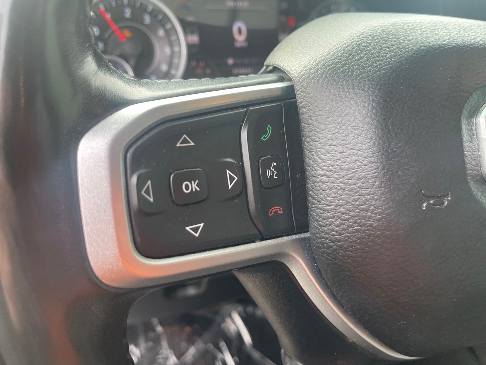 2020 RAM 1500 Big Horn Quad Cab 4x4 6'4' Box