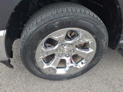 2021 RAM 1500 Big Horn Crew Cab 4x4 5'7' Box