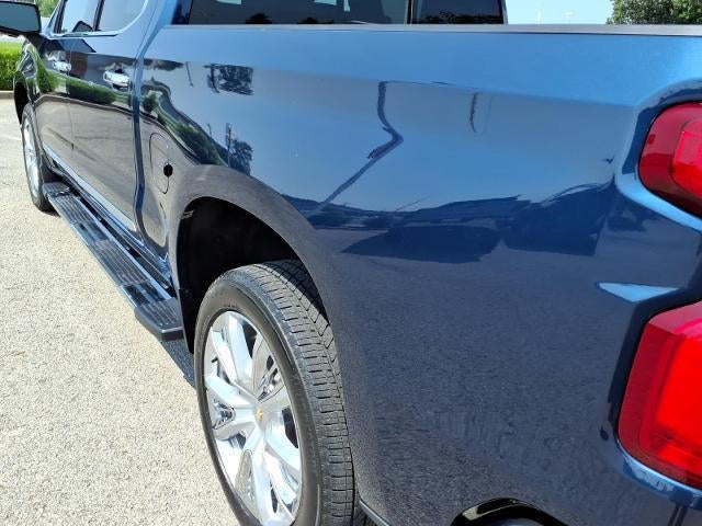 2023 Chevrolet Silverado 1500 4WD Crew Cab Short Bed High Country