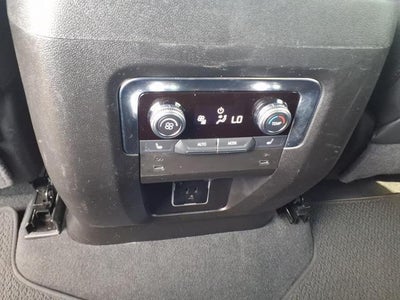 2025 GMC Yukon 4WD Denali