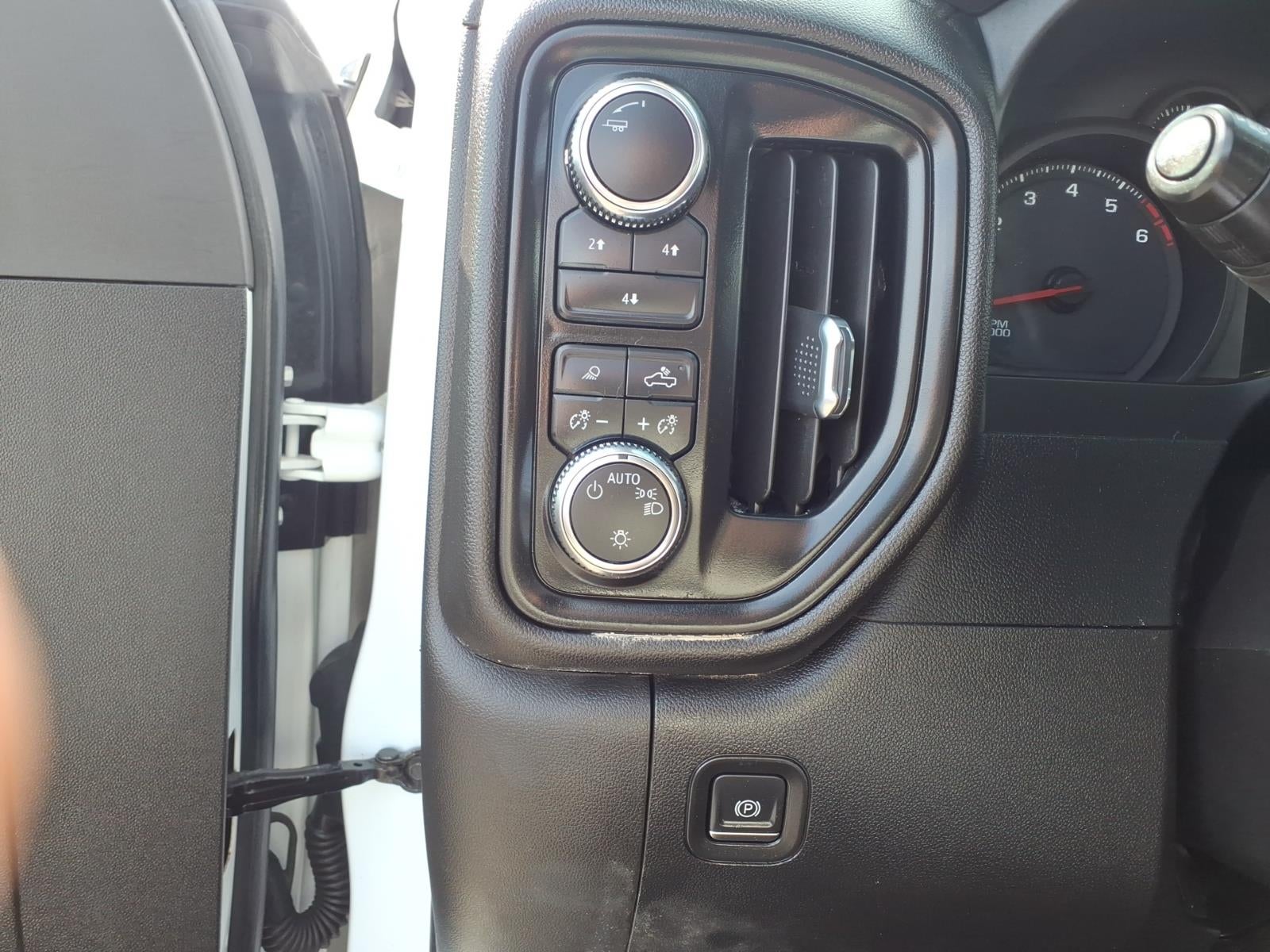 2024 GMC Sierra 2500HD 4WD Crew Cab Standard Bed Pro