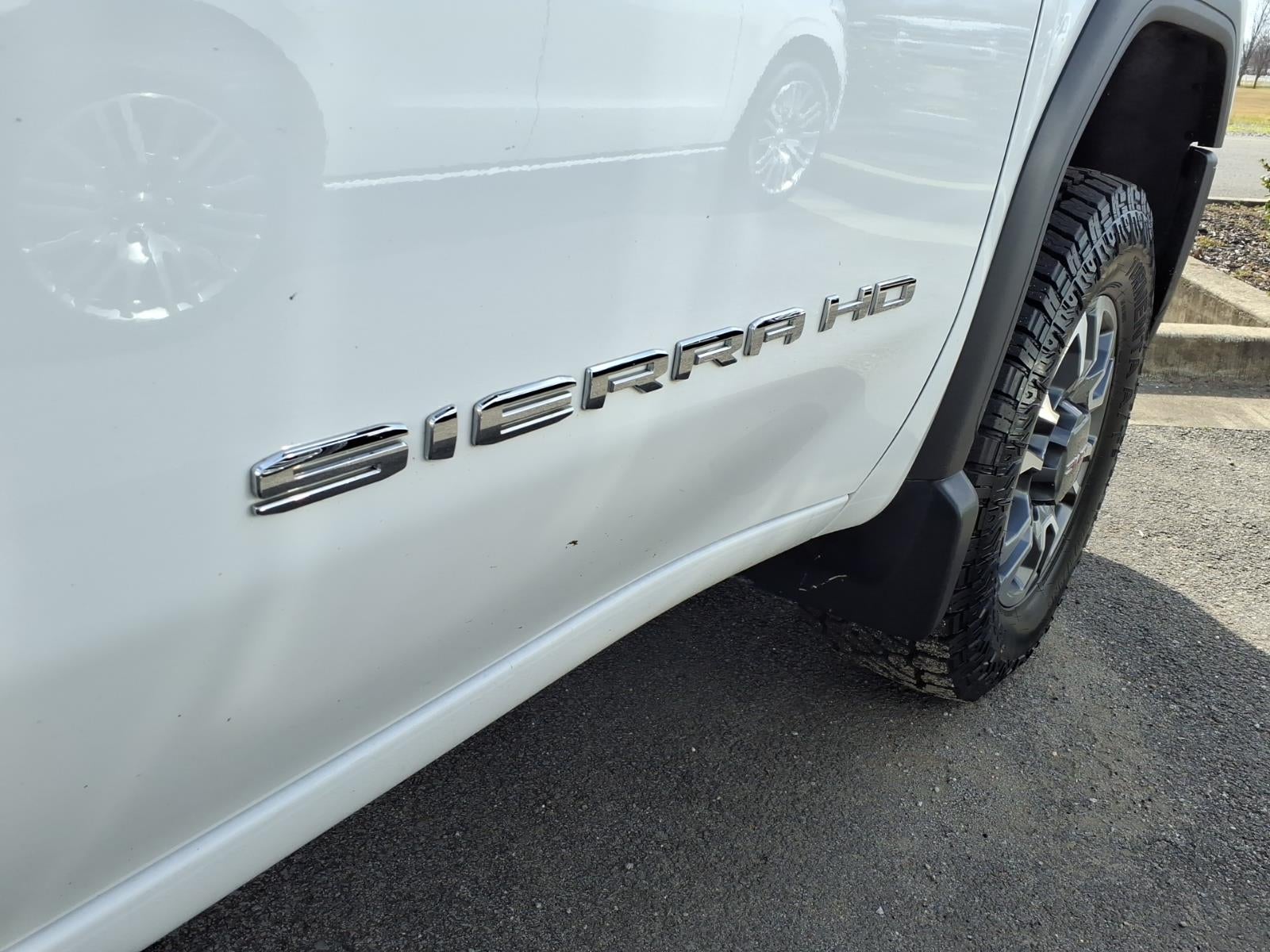 2024 GMC Sierra 2500HD 4WD Crew Cab Standard Bed Pro