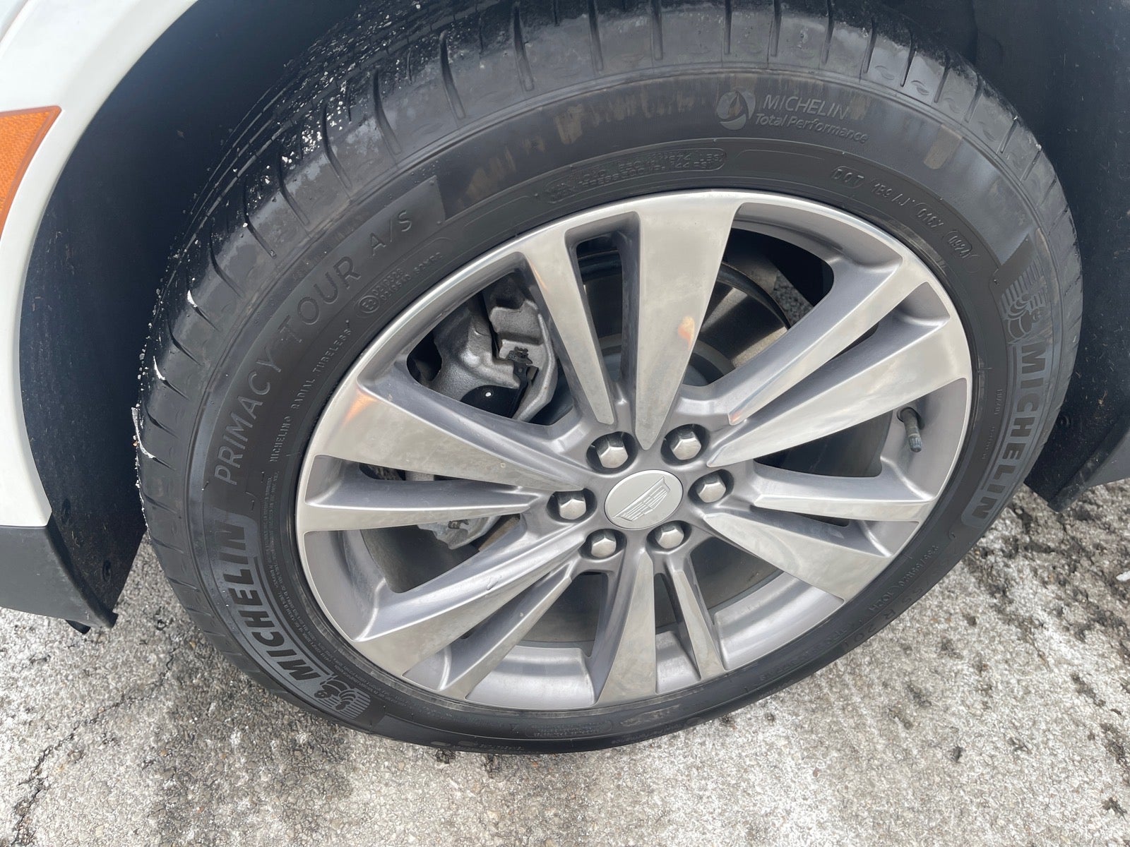 2024 Cadillac XT5 FWD Premium Luxury