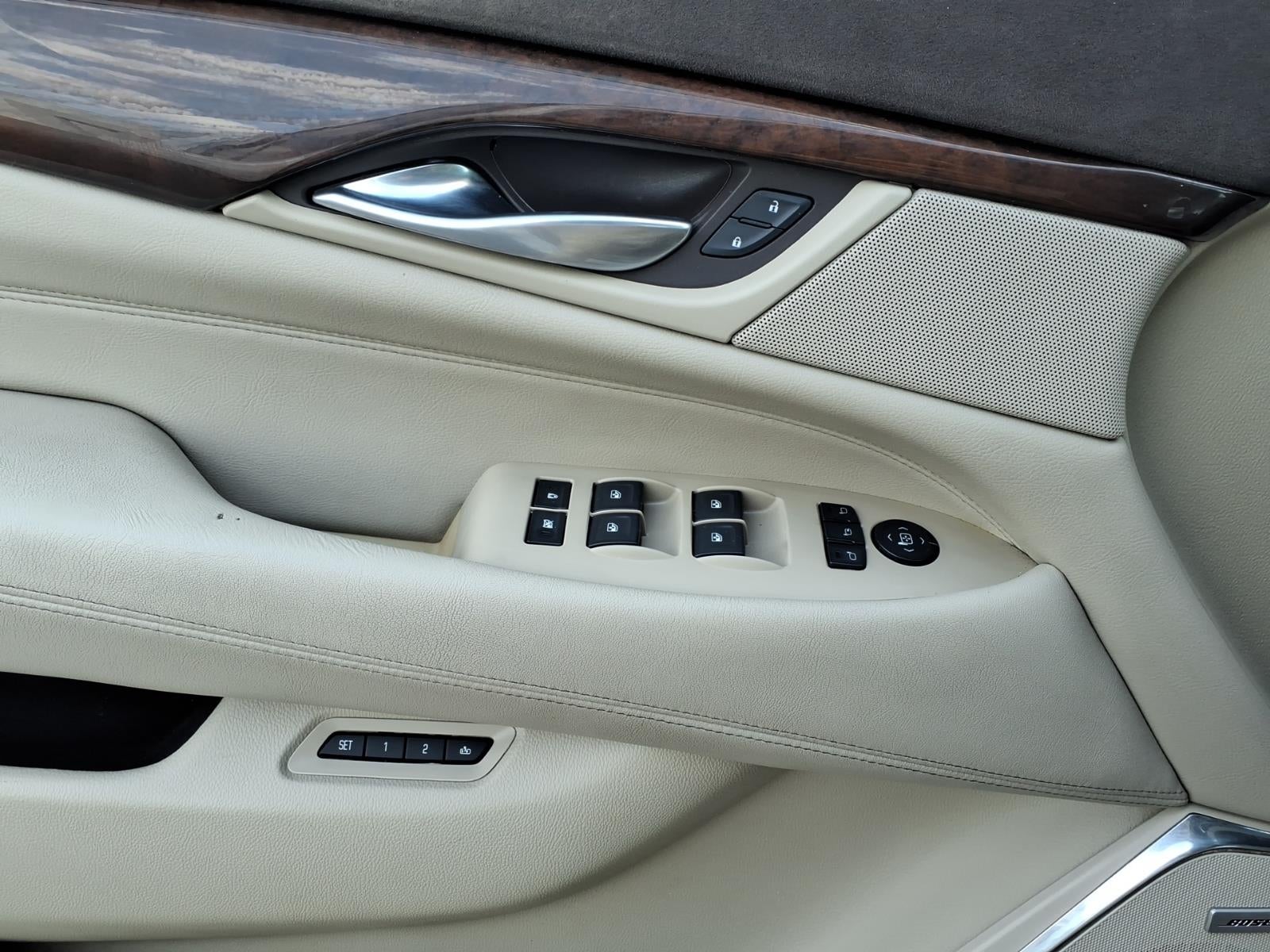 2017 Cadillac Escalade Luxury