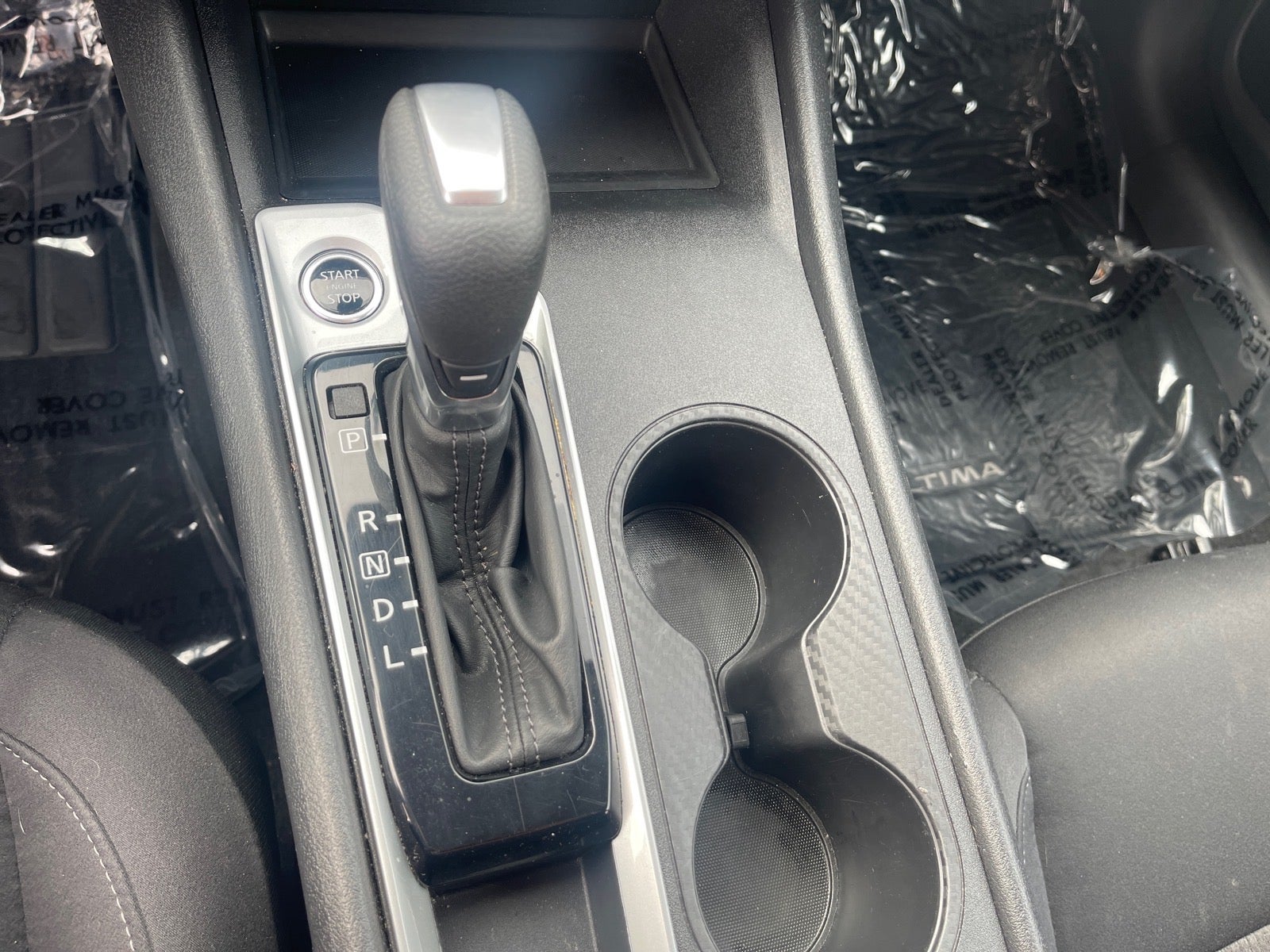 2025 Nissan Altima SV FWD