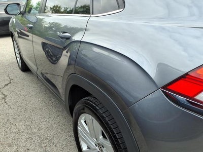 2022 Volkswagen Atlas Cross Sport 2.0T SE w/Technology