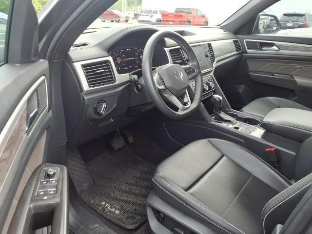 2022 Volkswagen Atlas Cross Sport 2.0T SE w/Technology