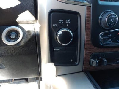 2018 RAM 3500 Laramie Crew Cab 4x4 6'4' Box