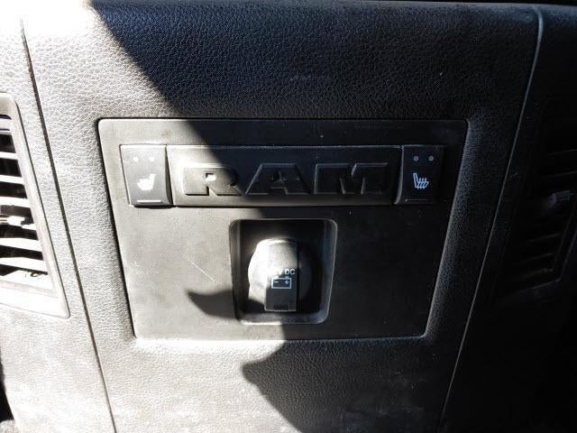 2018 RAM 3500 Laramie Crew Cab 4x4 6'4' Box