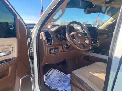 2020 RAM 3500 Laramie Crew Cab 4x4 8' Box