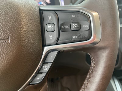 2025 RAM 3500 Laramie Crew Cab 4x4 8' Box