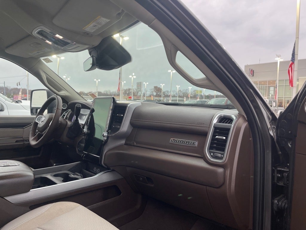 2025 RAM 3500 Laramie Crew Cab 4x4 8' Box