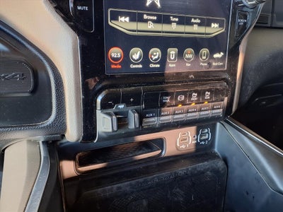 2021 RAM 3500 Chassis Tradesman/SLT/Laramie/Limited