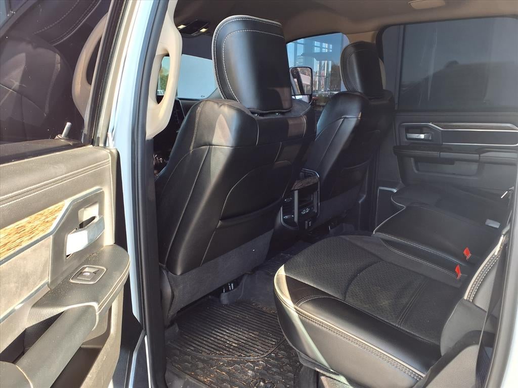 2021 RAM 3500 Chassis Tradesman/SLT/Laramie/Limited