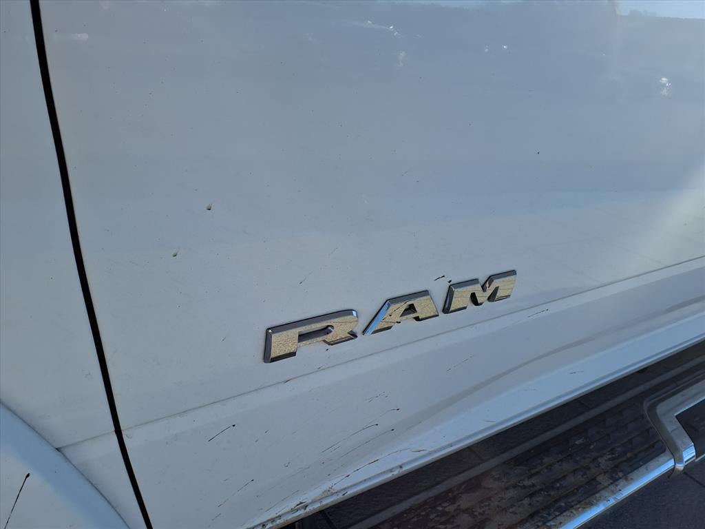 2021 RAM 3500 Chassis Tradesman/SLT/Laramie/Limited