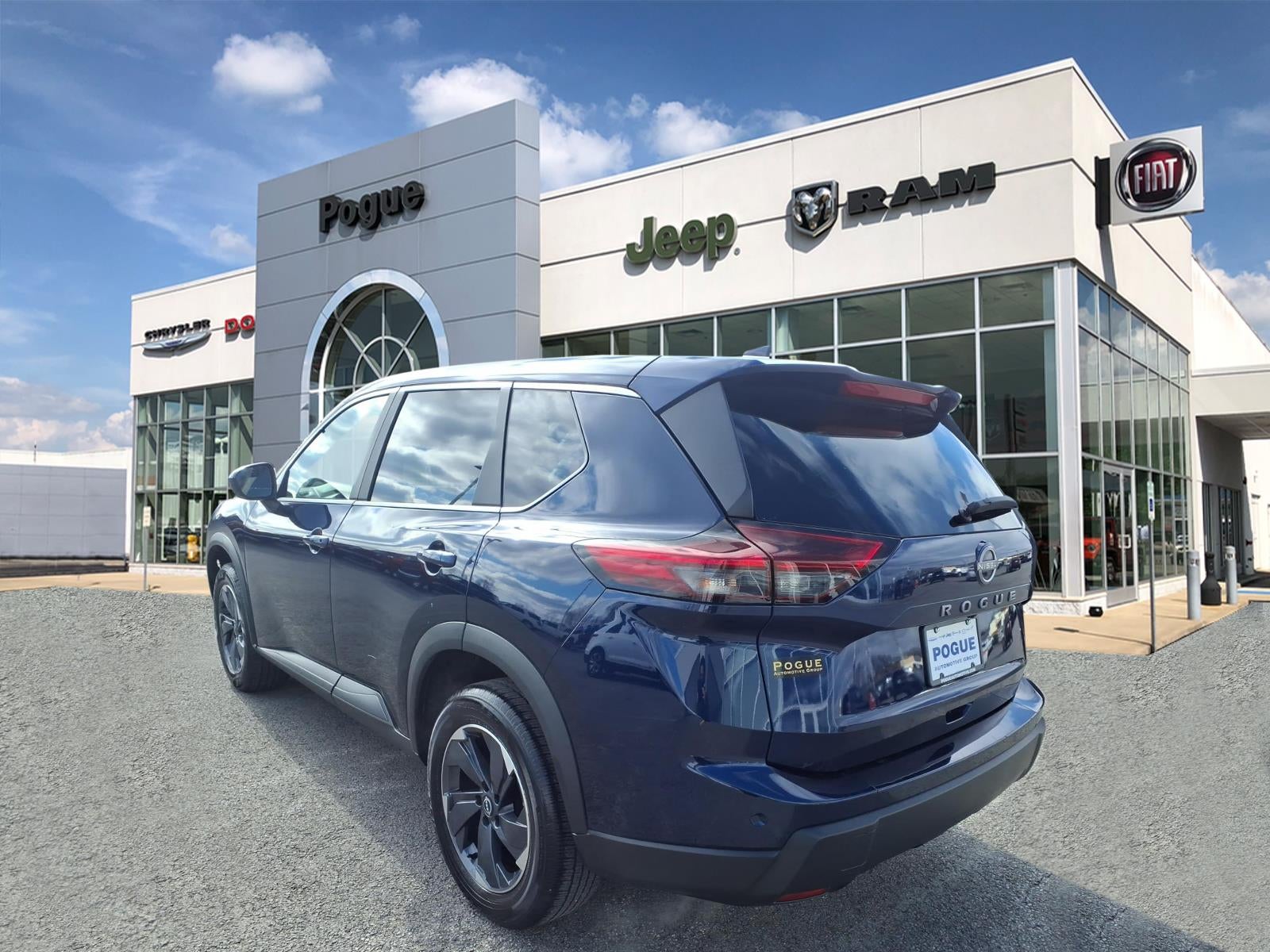 2025 Nissan Rogue SV FWD