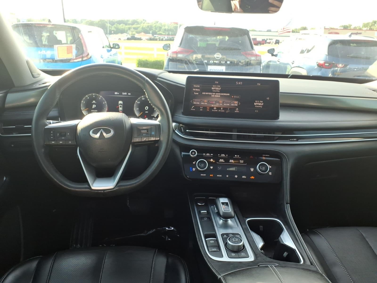 2023 INFINITI QX60 LUXE