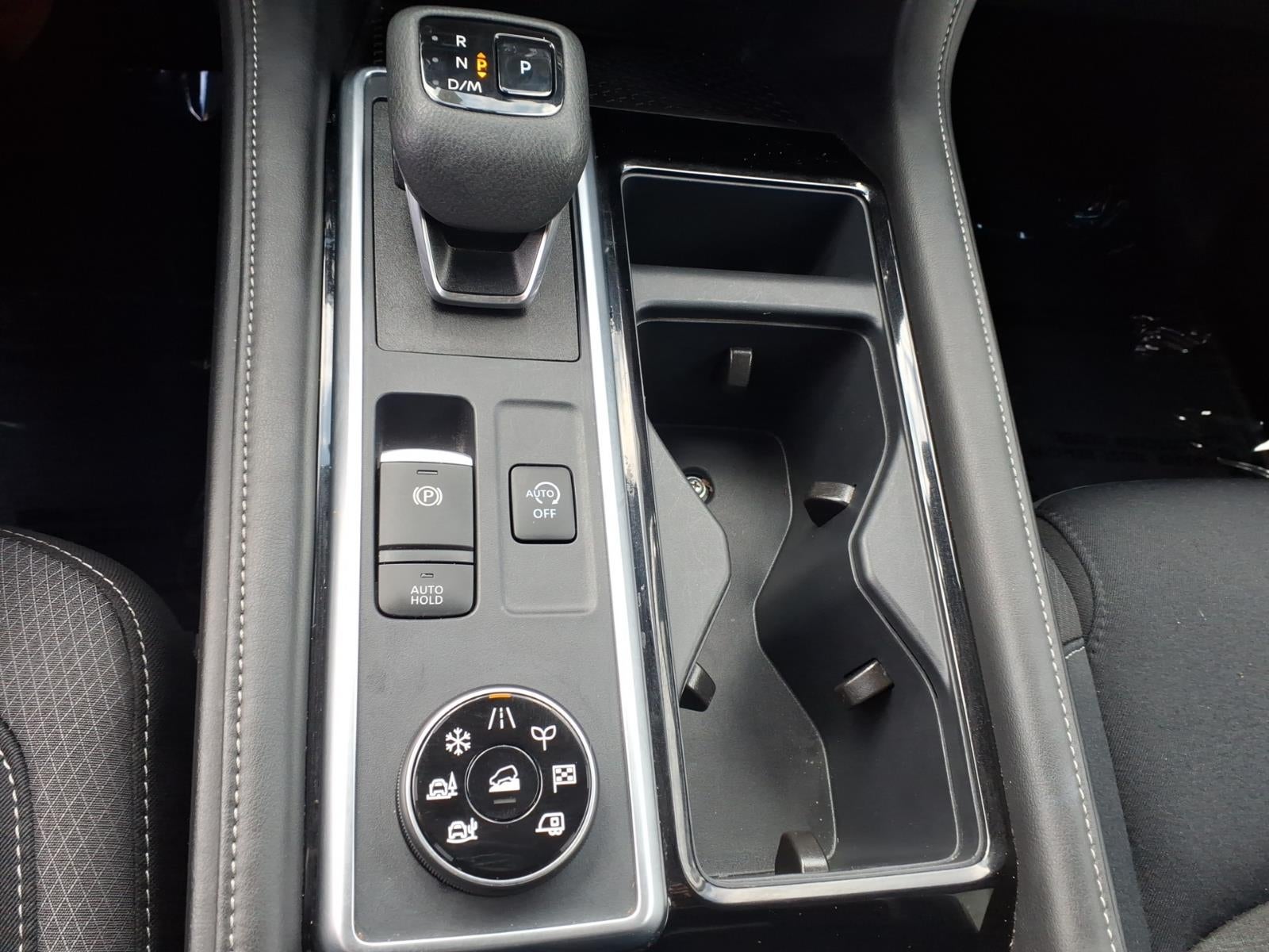 2025 Nissan Pathfinder SV 4WD