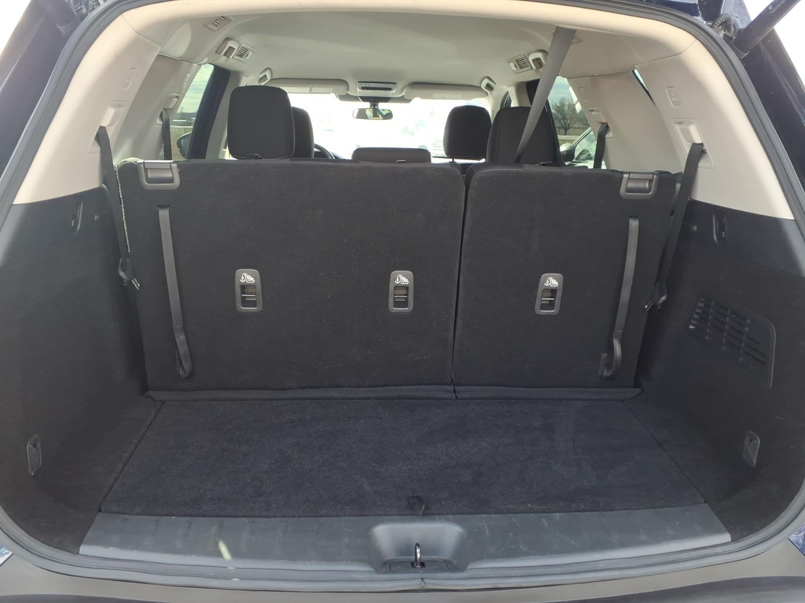 2025 Nissan Pathfinder SV 4WD