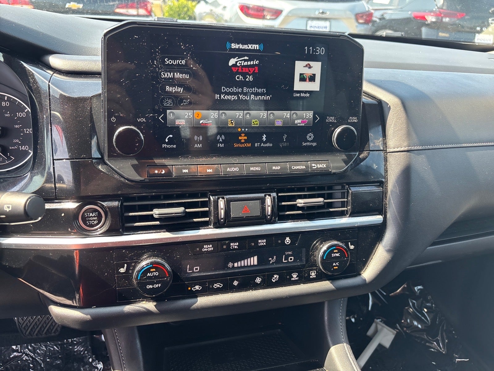 2023 Nissan Pathfinder SL 4WD