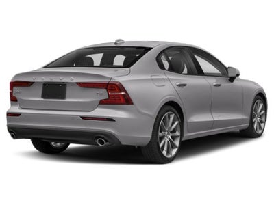 2022 Volvo S60 B5 Momentum