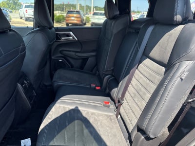 2025 Mitsubishi Outlander SE 2.5 2WD