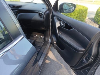 2022 Nissan Rogue Sport SV AWD Xtronic CVT