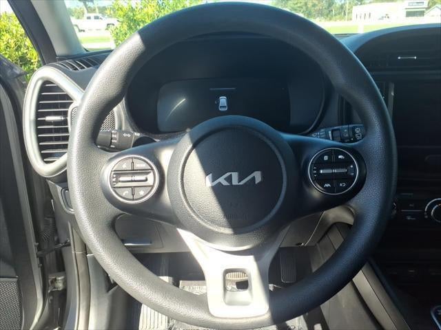 2024 Kia Soul LX - Photo 8
