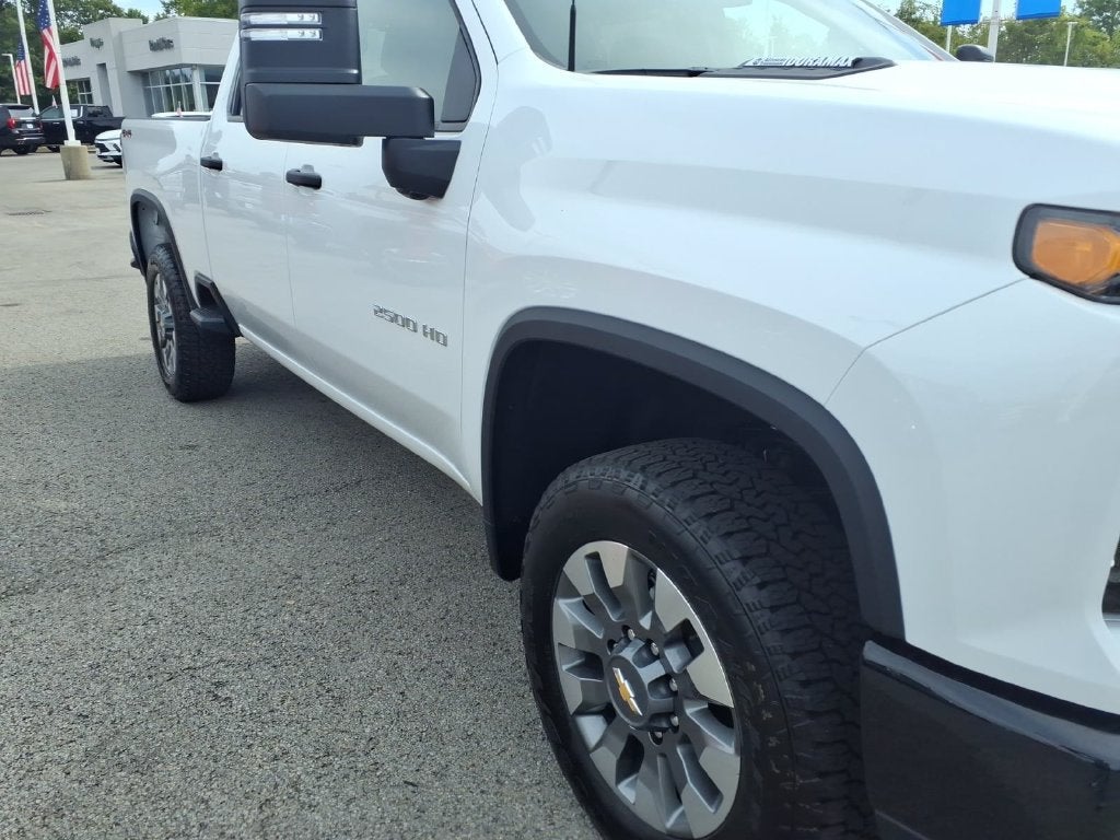 2026 Chevrolet Silverado 2500HD Custom