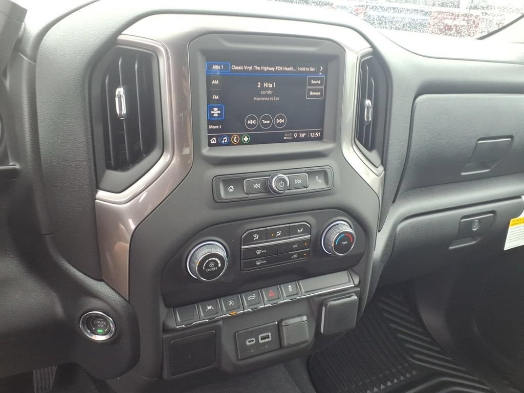 2026 Chevrolet Silverado 1500 Custom - Photo 10
