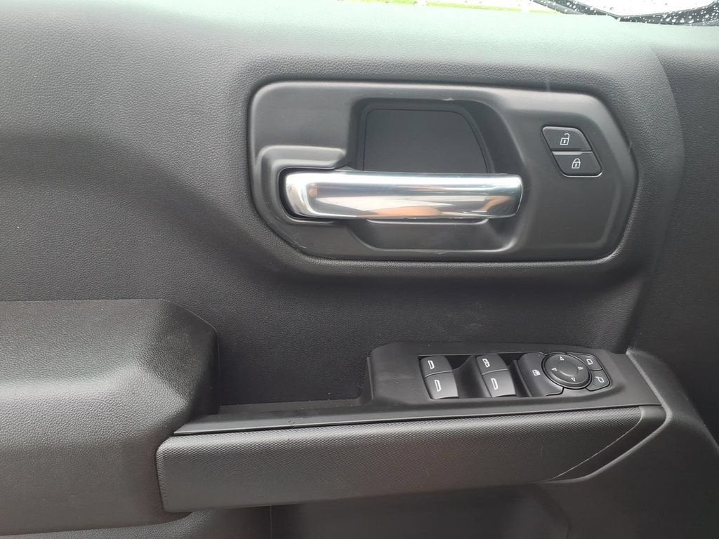 2026 Chevrolet Silverado 1500 Custom - Photo 13