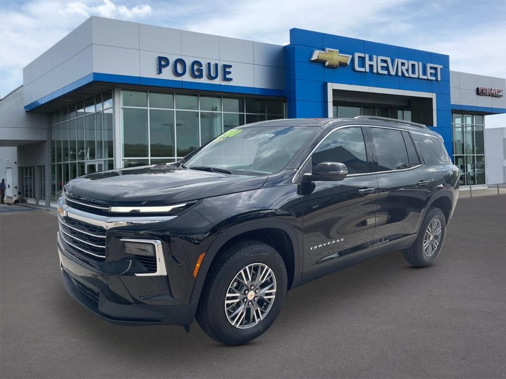 2026 Chevrolet Traverse FWD LT