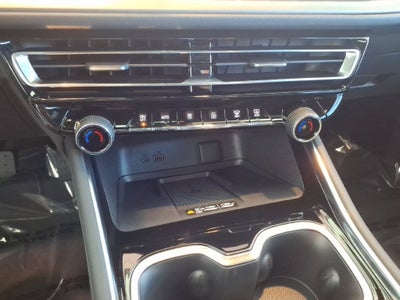 2027 Chevrolet Traverse FWD LT