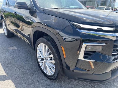2026 Chevrolet Traverse FWD LT