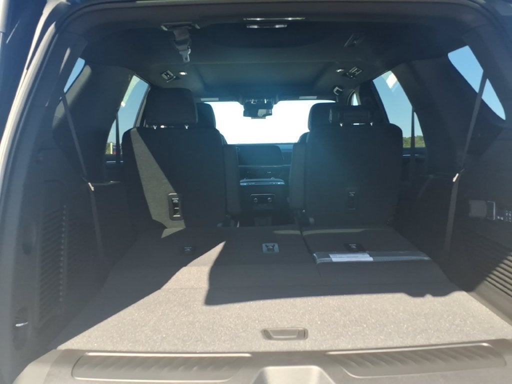2027 Chevrolet Tahoe LT