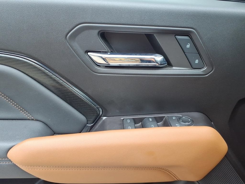 2024 GMC Canyon 4WD AT4