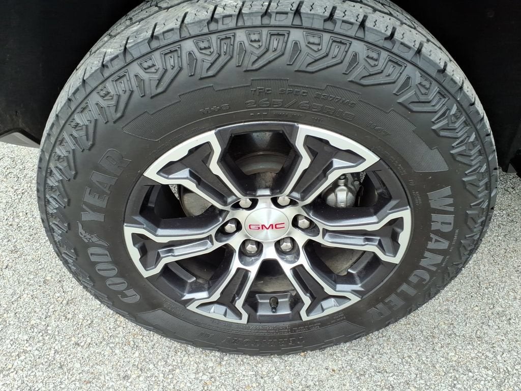 2024 GMC Canyon 4WD AT4