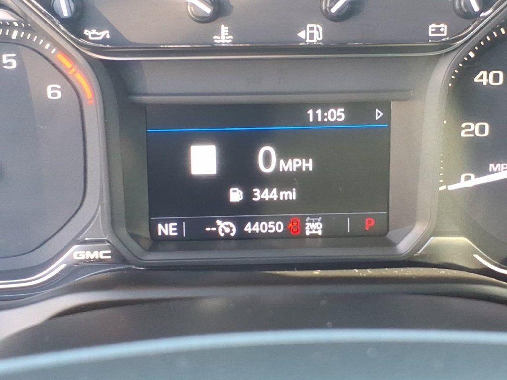 2022 GMC Sierra 1500 Limited AT4