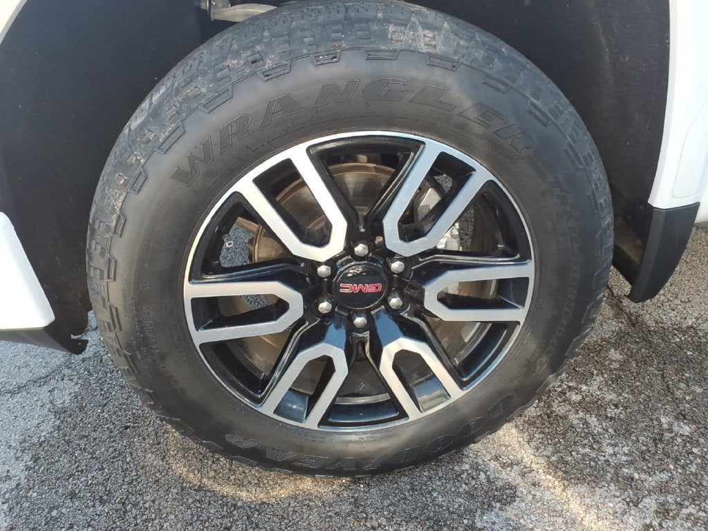 2022 GMC Sierra 1500 Limited AT4
