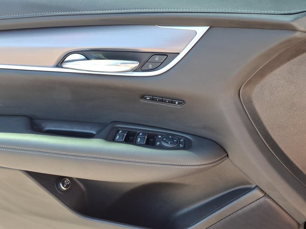 2024 Cadillac XT6 AWD Luxury