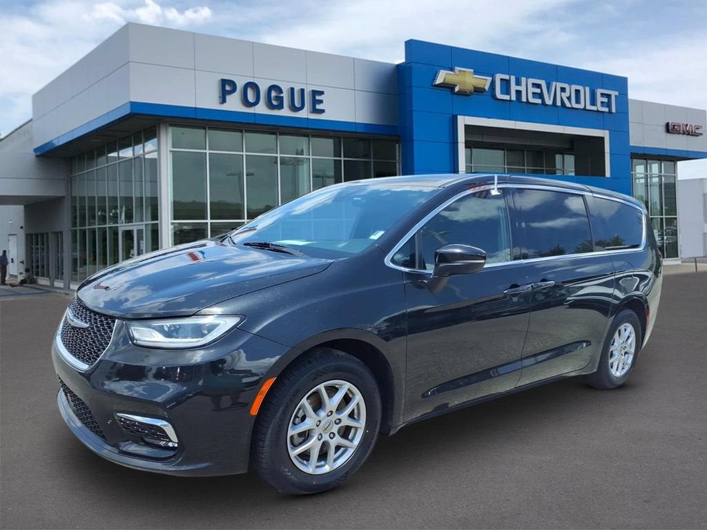 2023 Chrysler Pacifica Touring