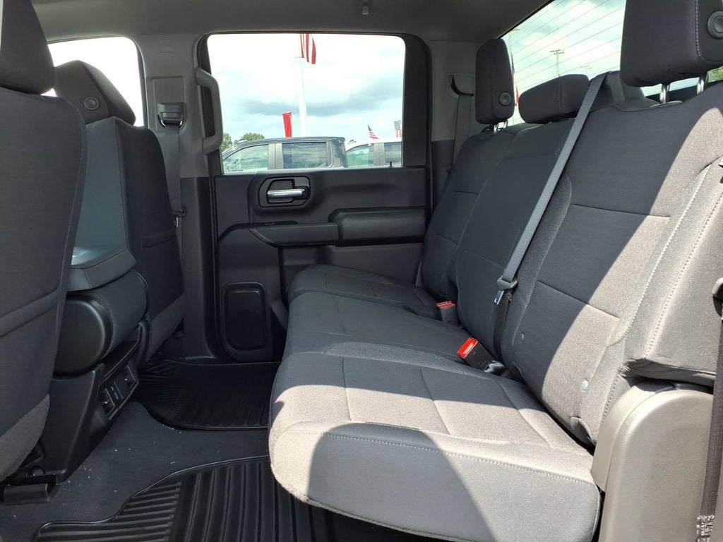 2026 Chevrolet Silverado 2500HD Custom