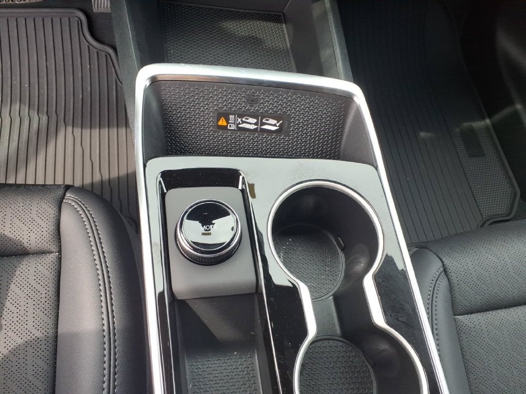 2027 Chevrolet Equinox FWD LT